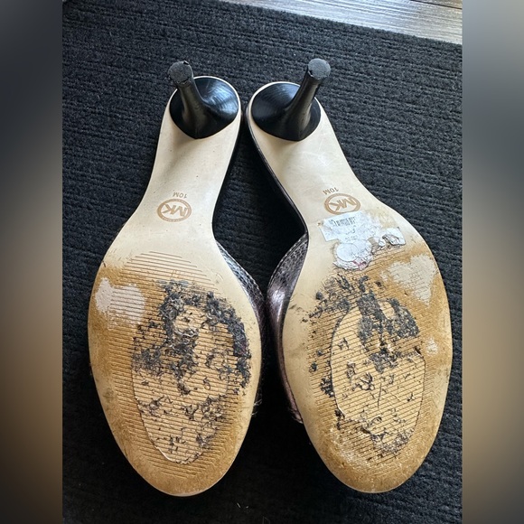 Michael Kors Silver and Tan Mules- Size 10 - Picture 9 of 12
